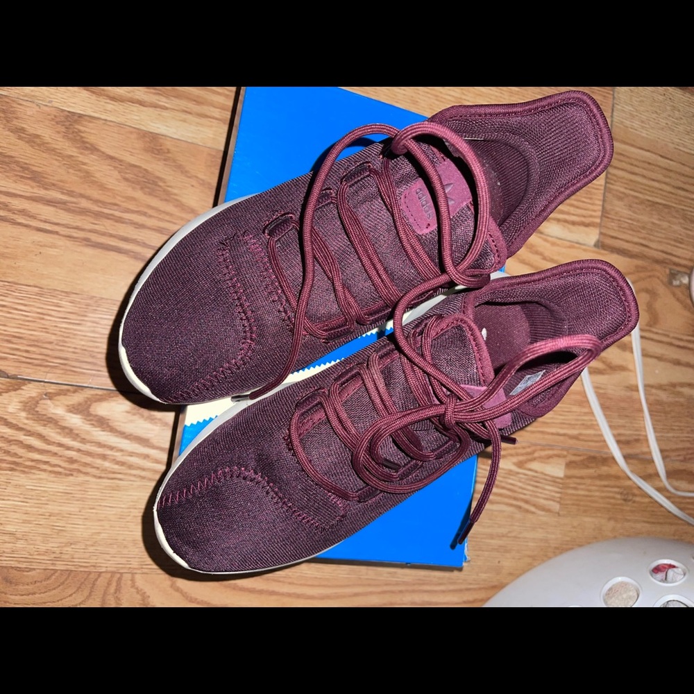 adidas - Picture 2 of 4